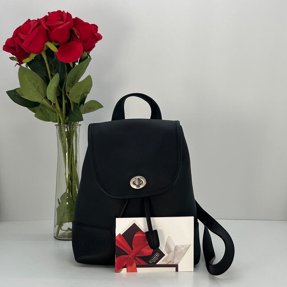 NEW WITHOUT TAGS Vintage Coach Daypack Backpack 9960 Black 2006
